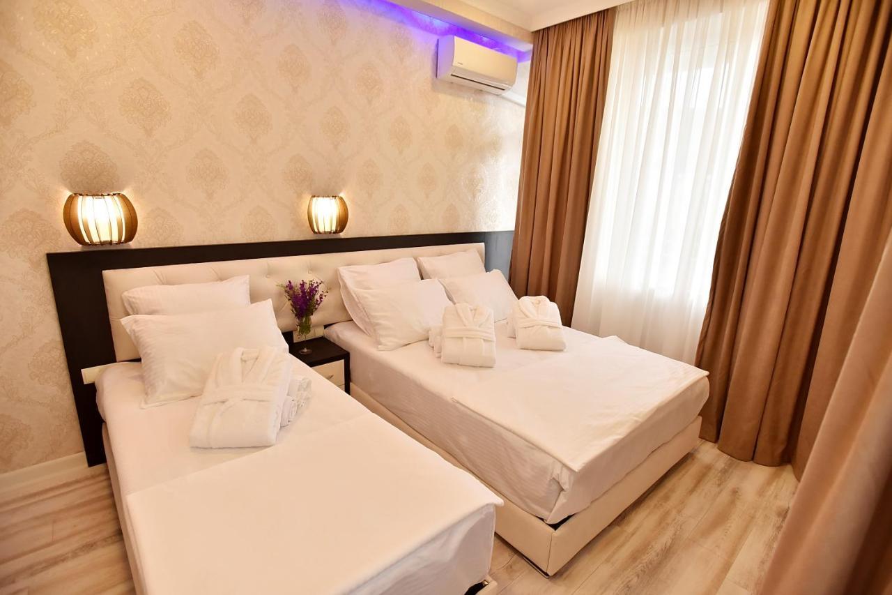 Family Hotel Vere Tower Tbilisi Esterno foto